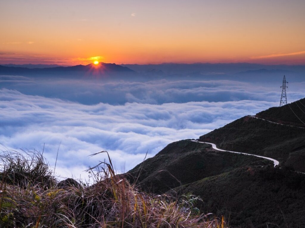 Cloud hunting in Ta Xua (Son La Province)