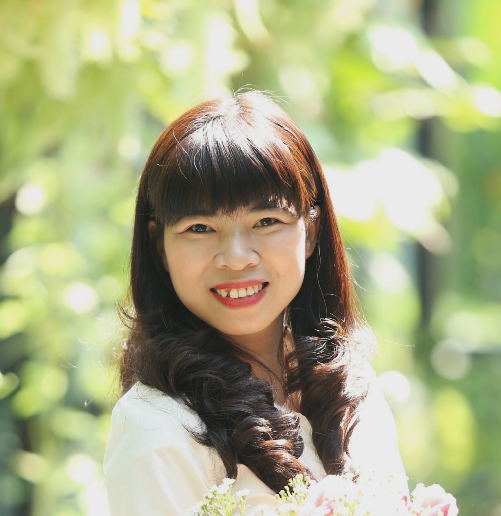 Mrs. Dao Thuy Nguyen - Sales Manager & Co Founder - Vietsky Travel